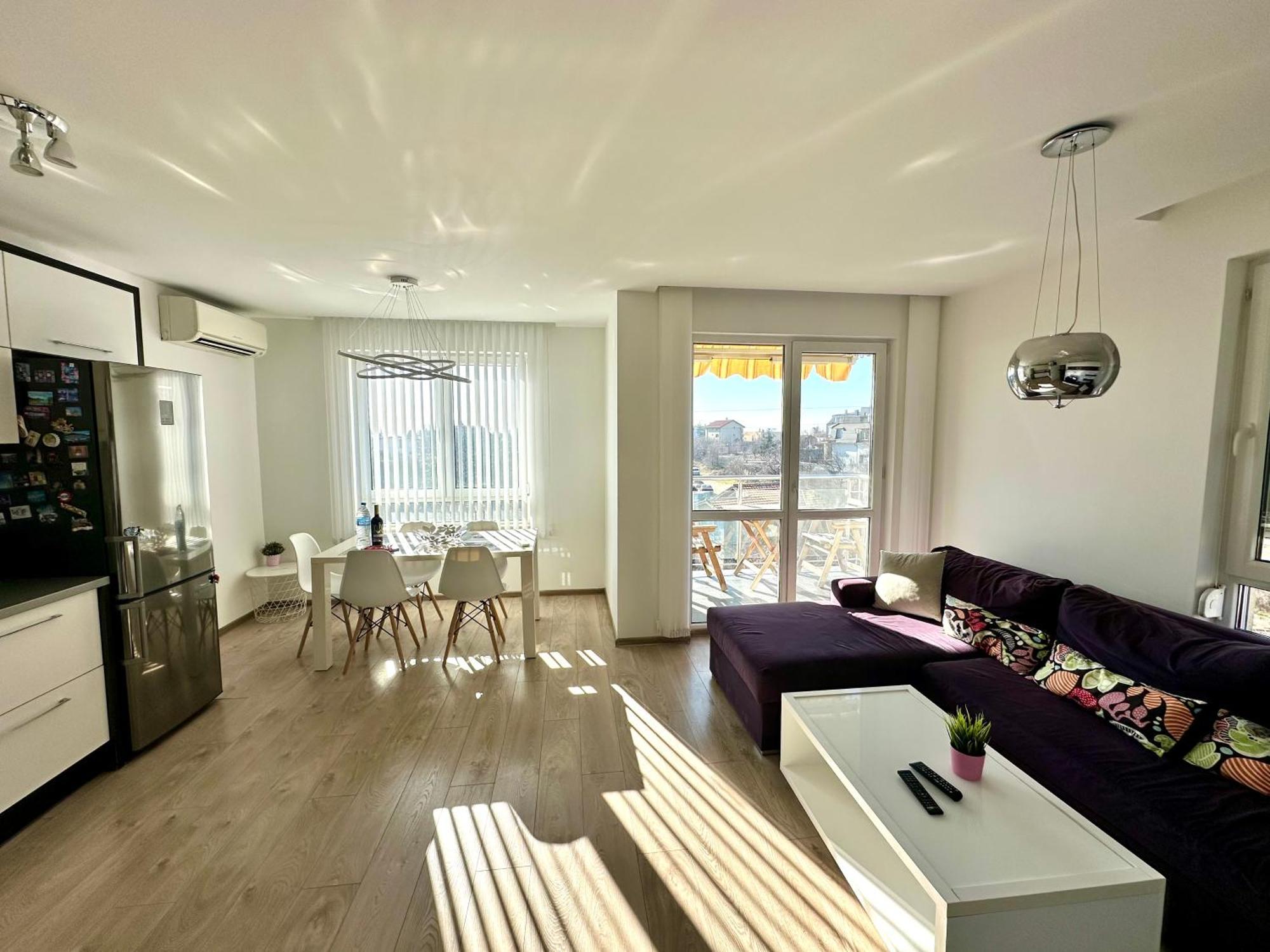 Briz Apartment; 2 Bdr; 6 Guests; Private Parking Varna Exterior foto